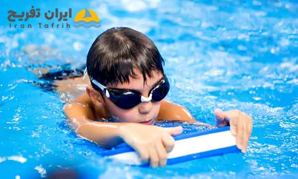 آموزش شنا در تبریز برای همه سنین